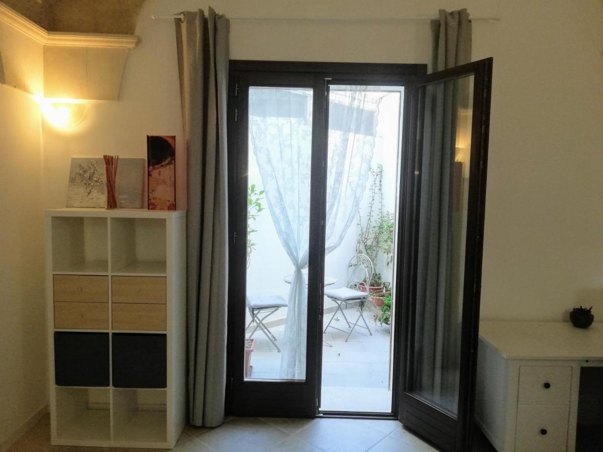 Mesagnesi 6 - Loft Centro Storico Sit Apartment Lecce Exterior photo